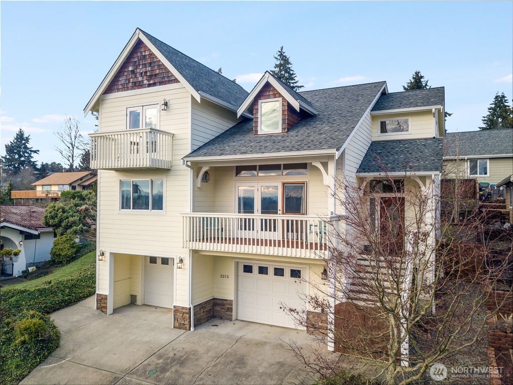 3215 Rickey Road NE, Bremerton, WA 98310