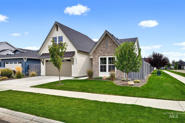 10455 Loneleaf Dr, Nampa, ID 83687