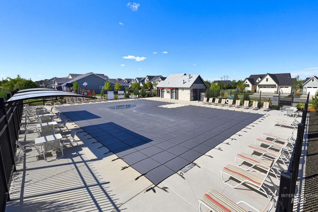 10455 Loneleaf Dr, Nampa, ID 83687