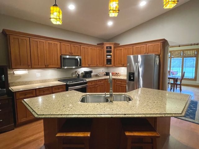 104 River Run Drive, St. Anne, IL 60964