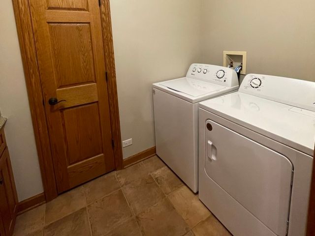 104 River Run Drive, St. Anne, IL 60964