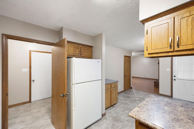 201 Meadow Lynn Drive, Morrilton, AR 72110