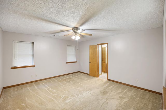 201 Meadow Lynn Drive, Morrilton, AR 72110