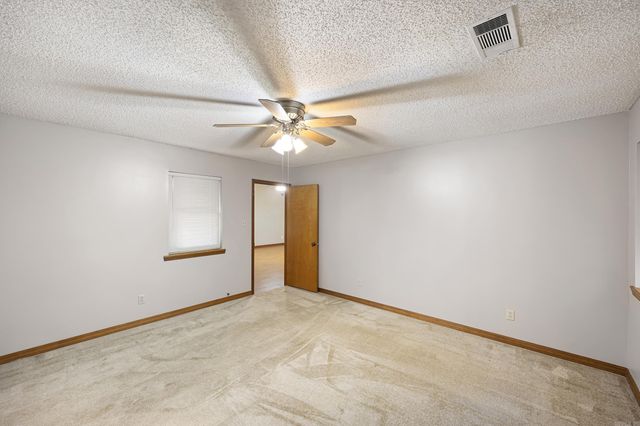 201 Meadow Lynn Drive, Morrilton, AR 72110