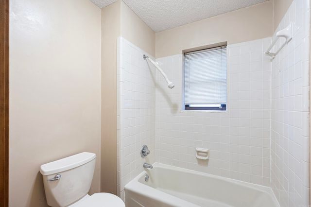 201 Meadow Lynn Drive, Morrilton, AR 72110