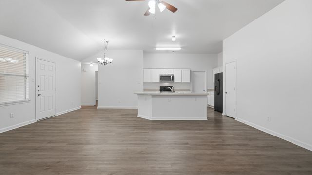 1529 Cardinal Way, Aubrey, TX 76227