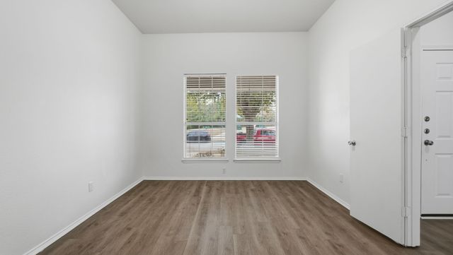 1529 Cardinal Way, Aubrey, TX 76227