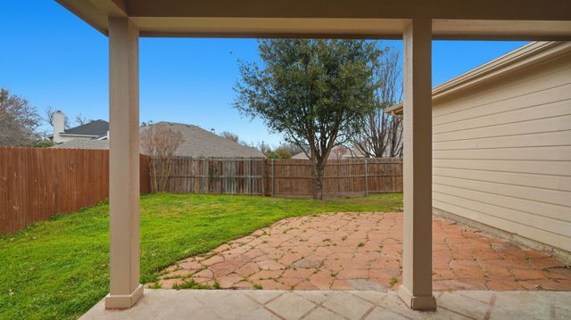 1529 Cardinal Way, Aubrey, TX 76227