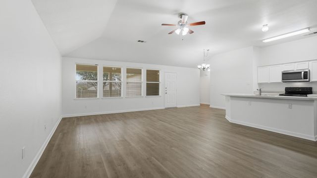 1529 Cardinal Way, Aubrey, TX 76227