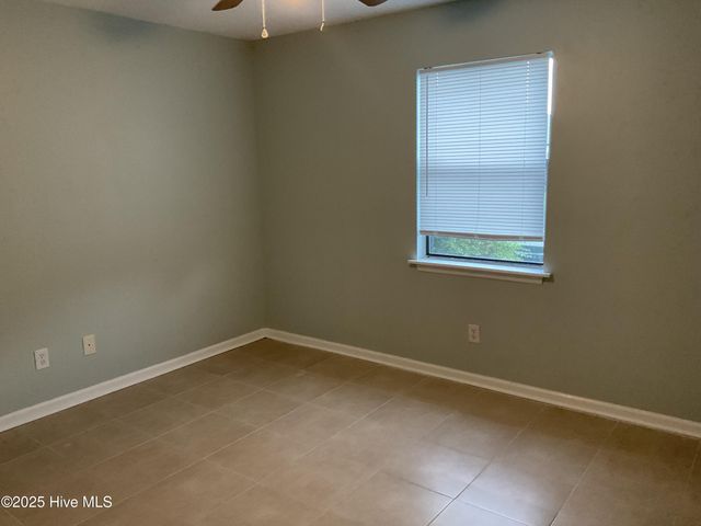 201 Wyndham Circle B, Greenville, NC 27858