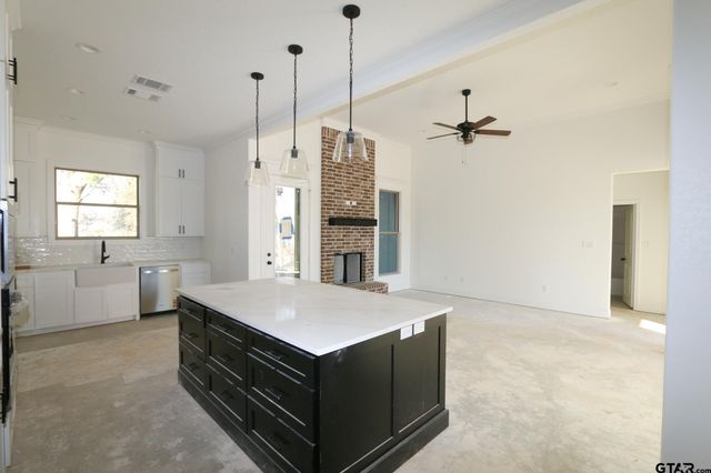 11786 Jayden Lane, Tyler, TX 75703