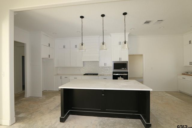 11786 Jayden Lane, Tyler, TX 75703