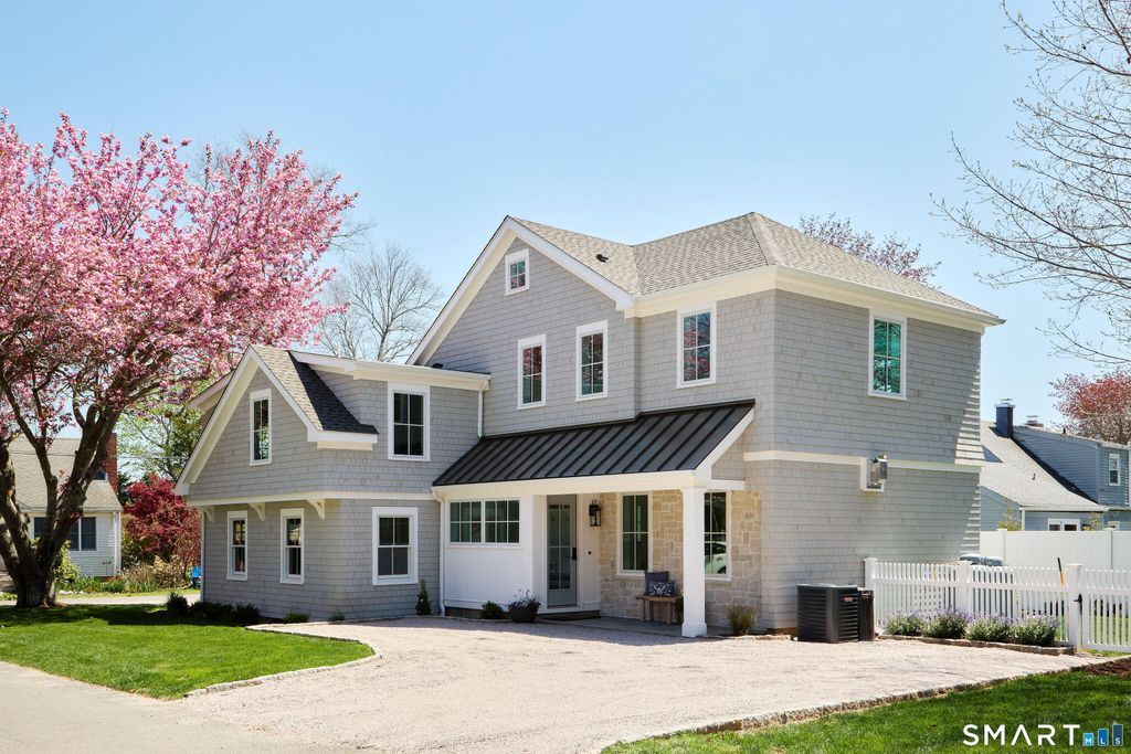 26 Bassett Lane, Madison, CT 06443