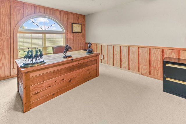 1325 Kings Rd, Marshall, TX 75672