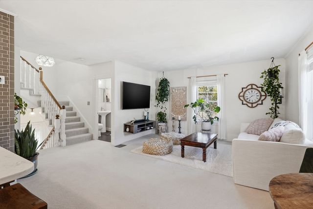 19 Sherman St 2, Lexington, MA 02420