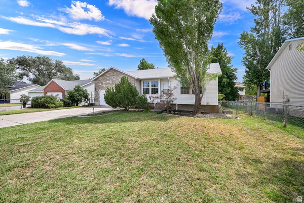 936 N 750 W, Clinton, UT 84015 — photo 4