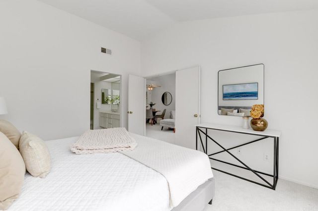 1065 Brewley Lane, Vista, CA 92081