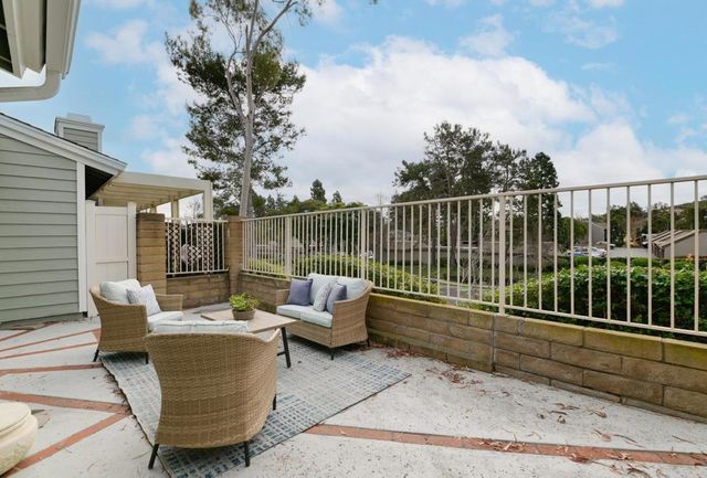 1065 Brewley Lane, Vista, CA 92081