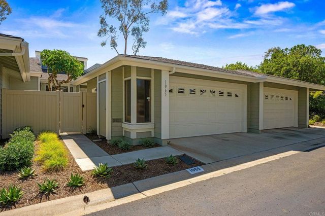 1065 Brewley Lane, Vista, CA 92081