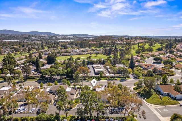 1065 Brewley Lane, Vista, CA 92081