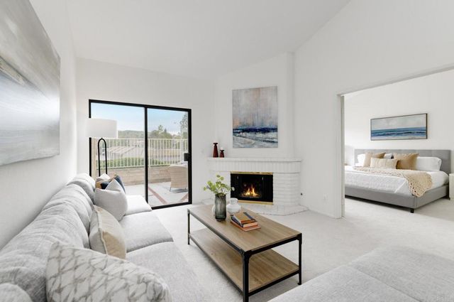 1065 Brewley Lane, Vista, CA 92081