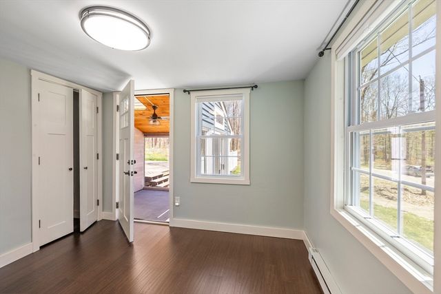 18 Oak Ridge Dr, Charlton, MA 01507