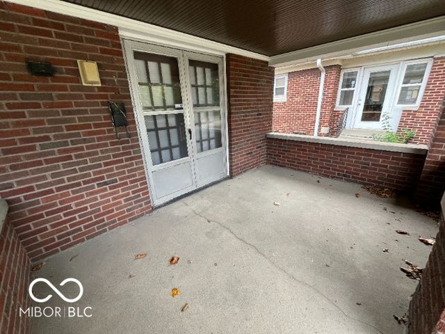 4910 E 10th Street, Indianapolis, IN 46201