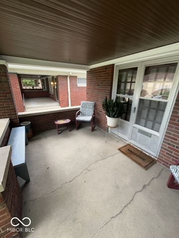 4910 E 10th Street, Indianapolis, IN 46201