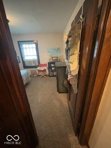 4910 E 10th Street, Indianapolis, IN 46201