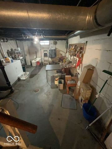 4910 E 10th Street, Indianapolis, IN 46201