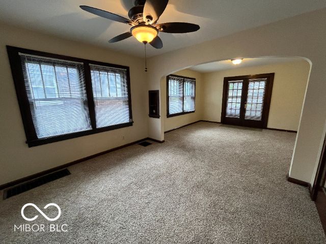 4910 E 10th Street, Indianapolis, IN 46201