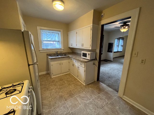 4910 E 10th Street, Indianapolis, IN 46201