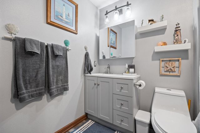 822 SE 10th Street, Ankeny, IA 50021