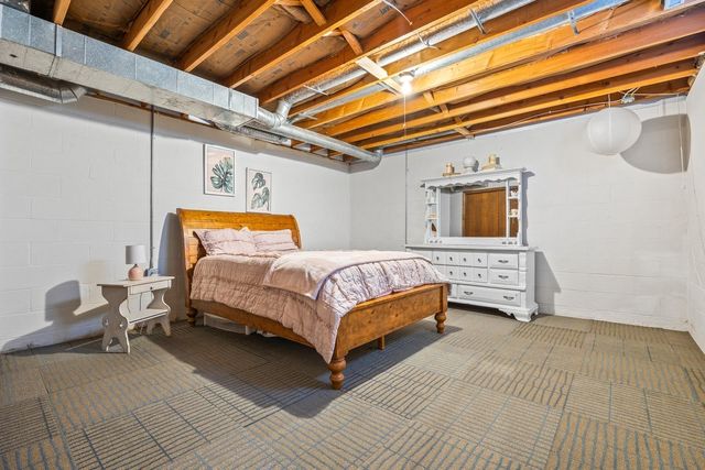 822 SE 10th Street, Ankeny, IA 50021