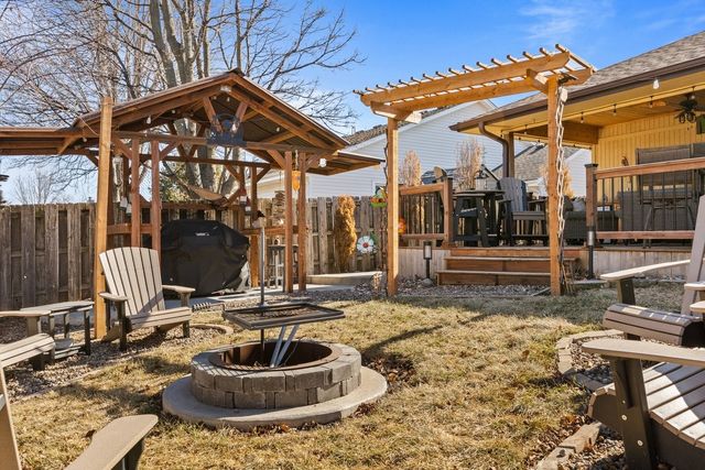 822 SE 10th Street, Ankeny, IA 50021