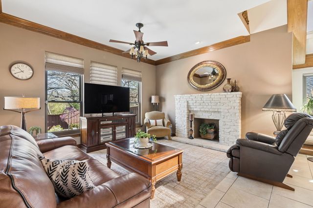 5307 Hidden Trails Drive, Arlington, TX 76017