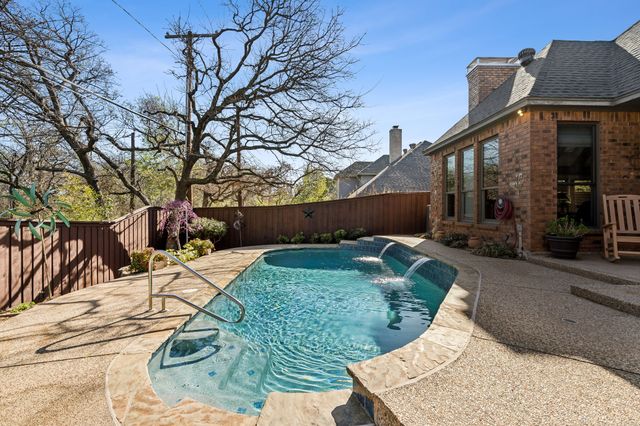 5307 Hidden Trails Drive, Arlington, TX 76017