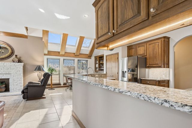 5307 Hidden Trails Drive, Arlington, TX 76017