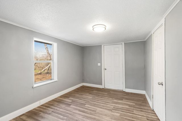 1716 Maple Avenue, Paris, TX 75460