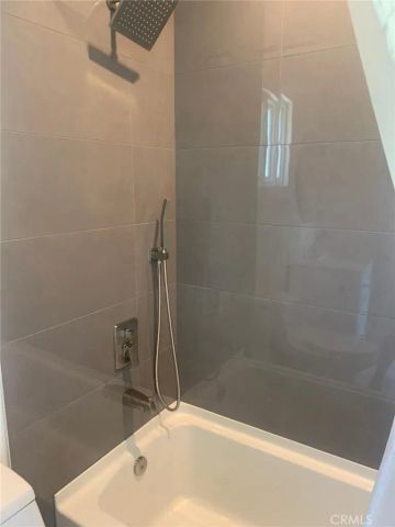 16507 San Fernando Mission Boulevard, Granada Hills, CA 91344