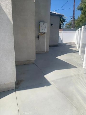 16507 San Fernando Mission Boulevard, Granada Hills, CA 91344