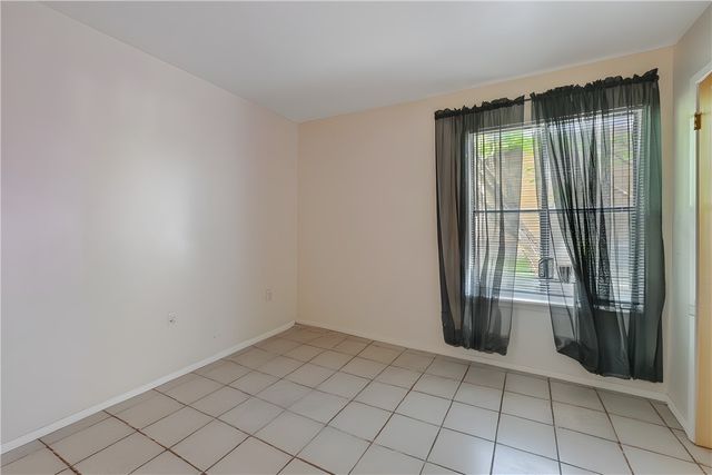 2800, 1001, 1003, 1005 Forest Bend Drive, Bryan, TX 77801