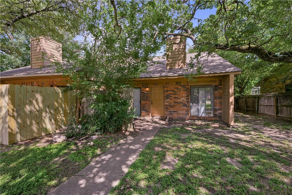 2800, 1001, 1003, 1005 Forest Bend Drive, Bryan, TX 77801 — photo 5