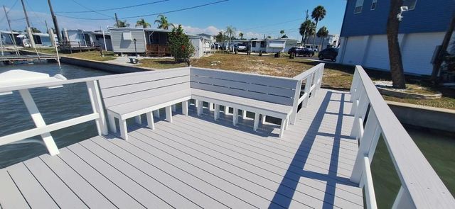 8853 44TH AVENUE N 118, St Petersburg, FL 33709