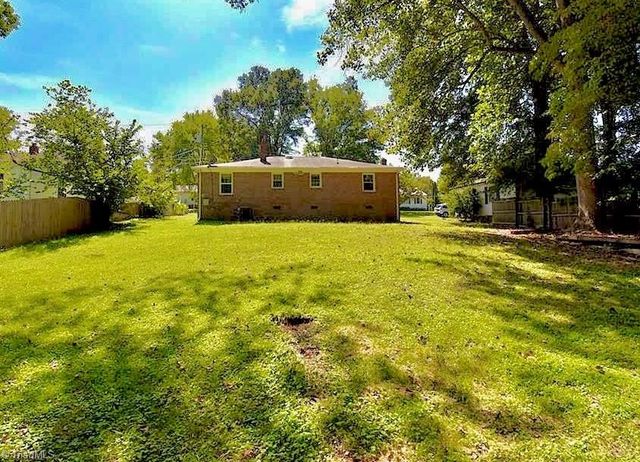 2013 N Ashland Drive, Burlington, NC 27217