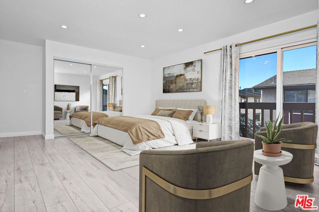 13942 Oxnard Street, Los Angeles, CA 91401