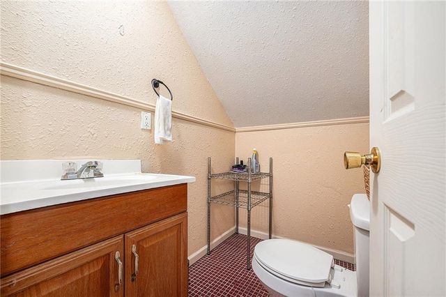 3521 N 65th Street, Kansas City, KS 66104