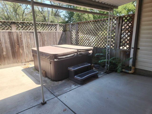 6124 S Laura, Wichita, KS 67216