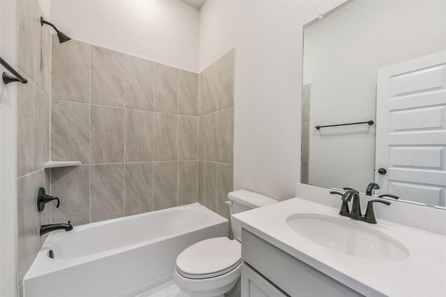1064 Birds Landing Drive, Houston, TX 77355