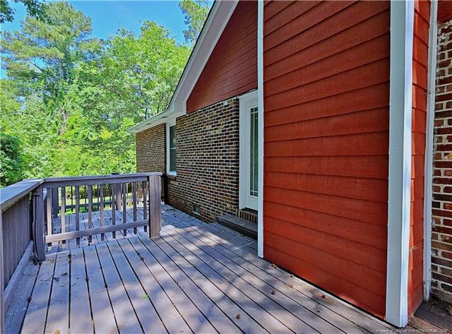 4122 Mill Bridge Road, Hope Mills, NC 28348